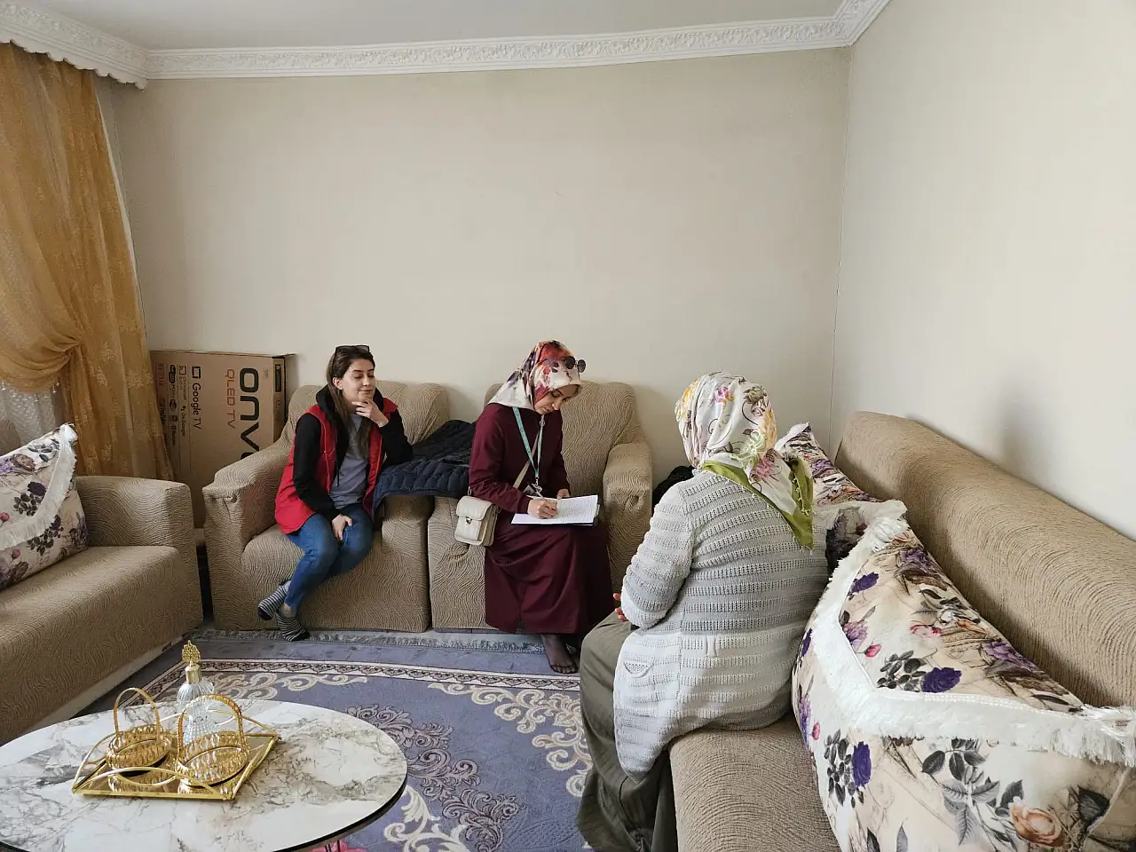 Doğubayazıt'ta çocukların tatil programı için aileler evlerinde bilgilendirildi