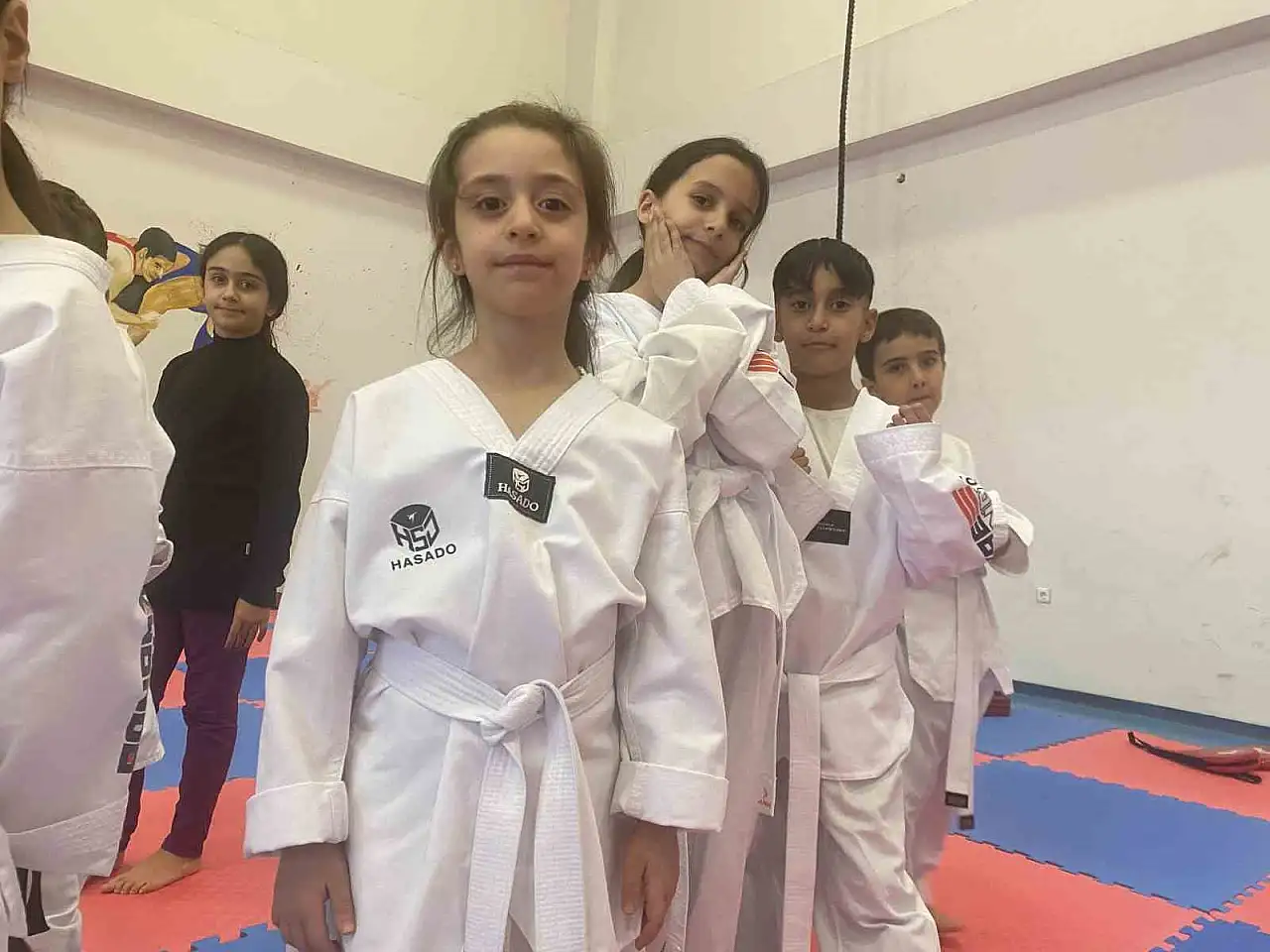 Patnos'ta taekwondo ilgisi büyüyor: Gençler disiplin ve sporla güçleniyor