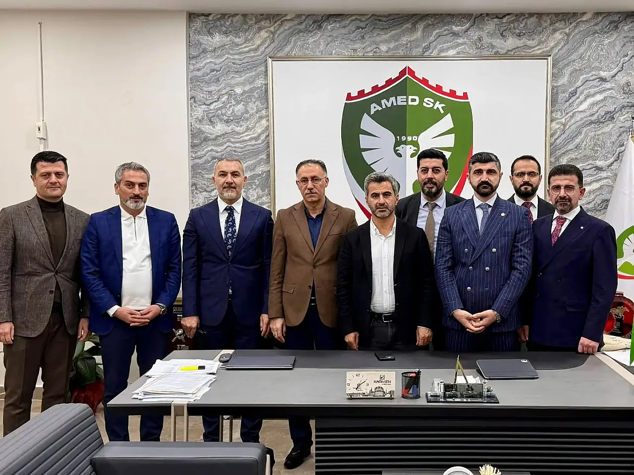 Ağrı Barosu ve Bölge Barolarından Amedspor'a ziyaret