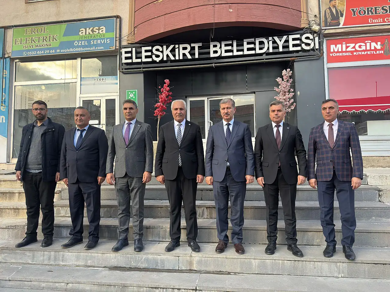 Rektör Gülçin'den Eleşkirt Belediye Başkanı Başkan Yakut'a ziyaret