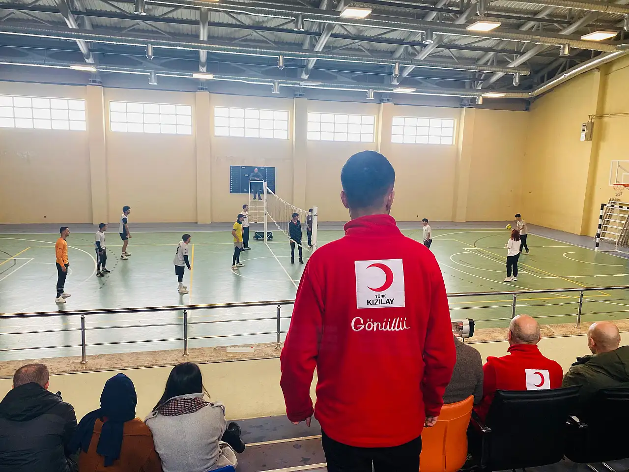 Doğubayazıt'ta Kızılay Kulübü Voleybol Turnuvası finali gerçekleştirildi