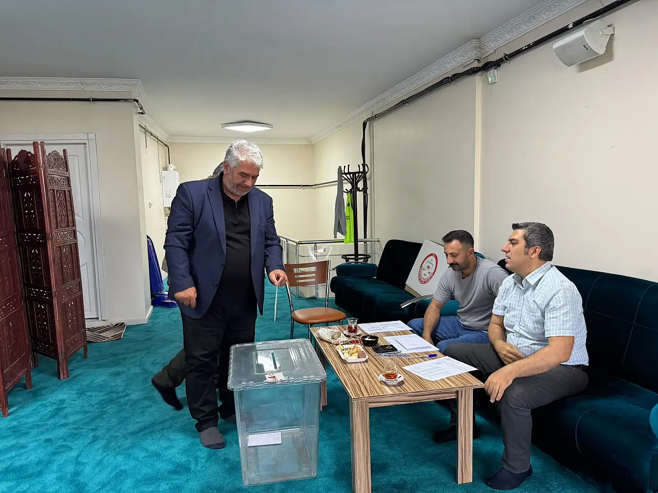 HÜDA PAR Doğubayazıt İlçe Başkanlığına yeniden Hasan Türkmen seçildi