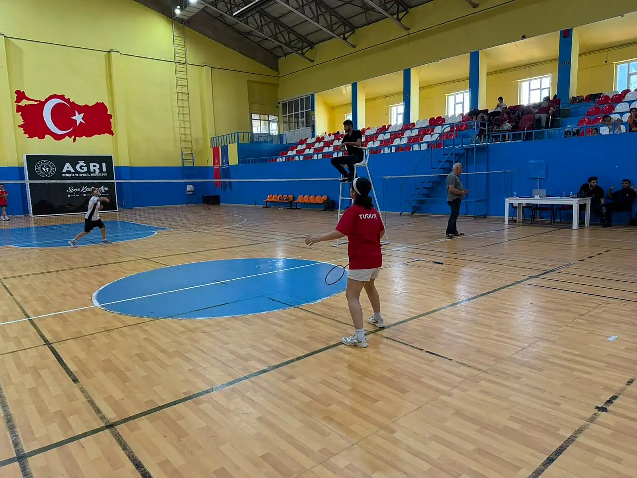 Ağrı'da 15 Temmuz ruhu spor sahalarında yaşatıldı