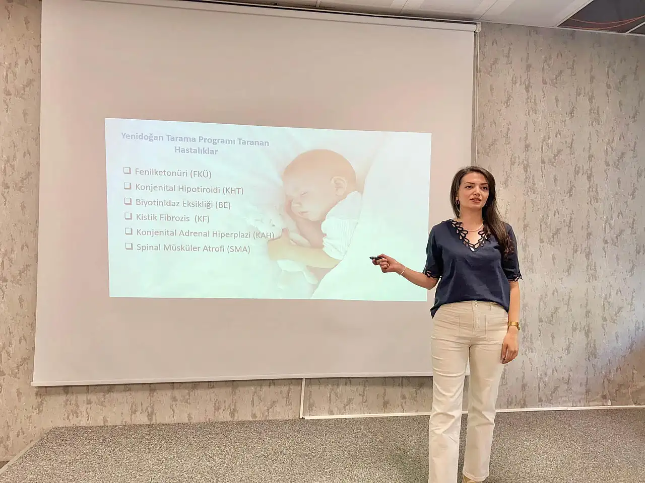 Ağrı'da sağlık personeline yenidoğan tarama programı eğitimi verildi