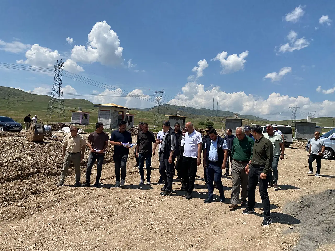 Vali Bozkurt Eleşkirt'te yatırım ve turizm projelerini yerinde inceledi