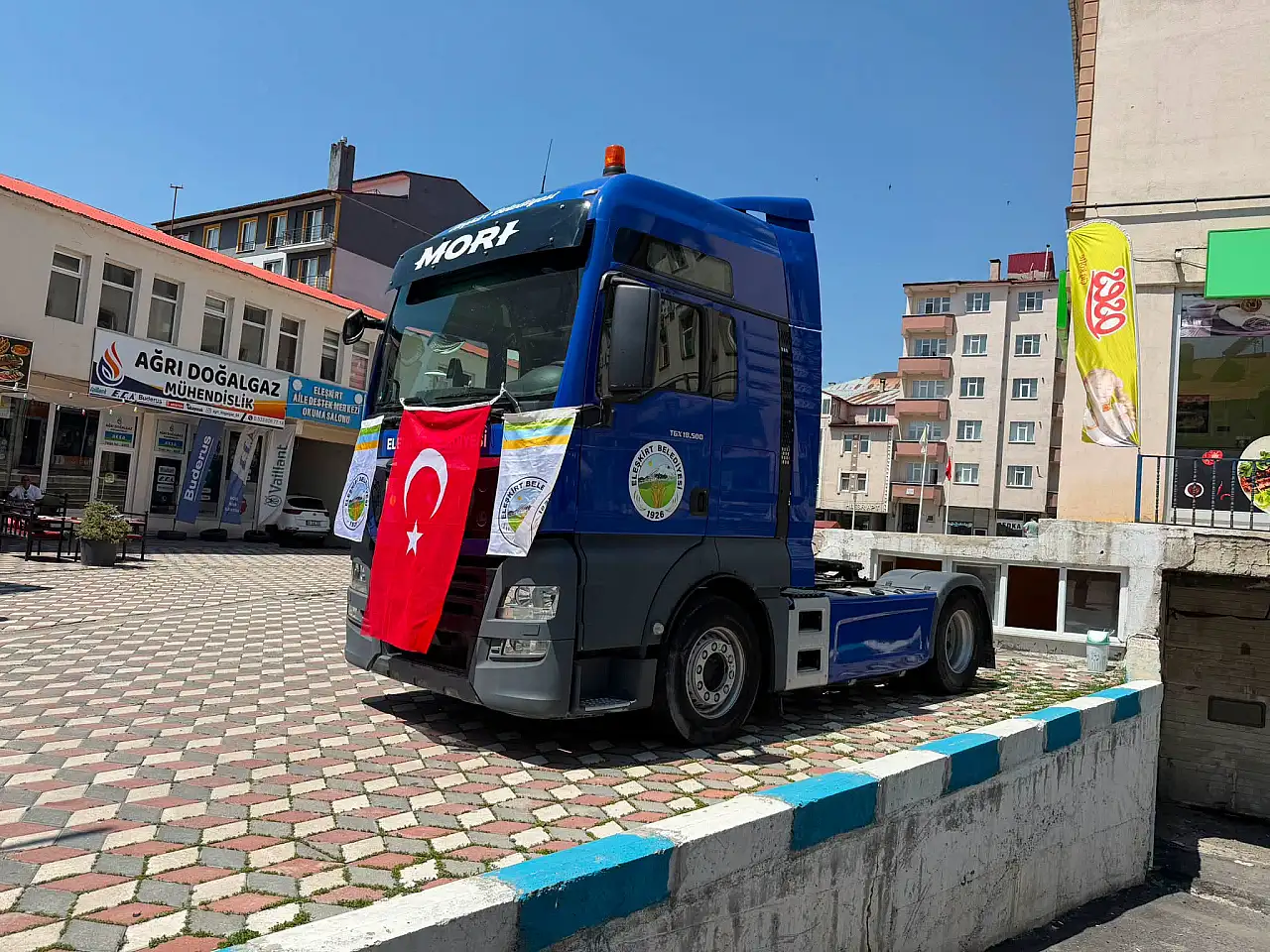 Eleşkirt Belediyesi araç filosunu güçlendirdi