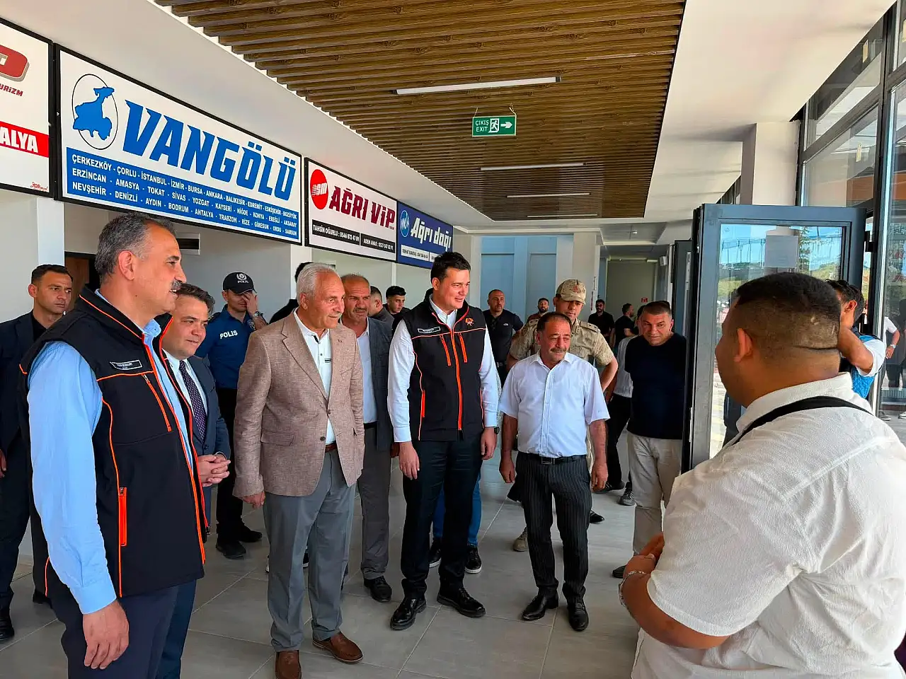 Ağrı'da karayollarında yaşanan sıkıntılar ele alındı