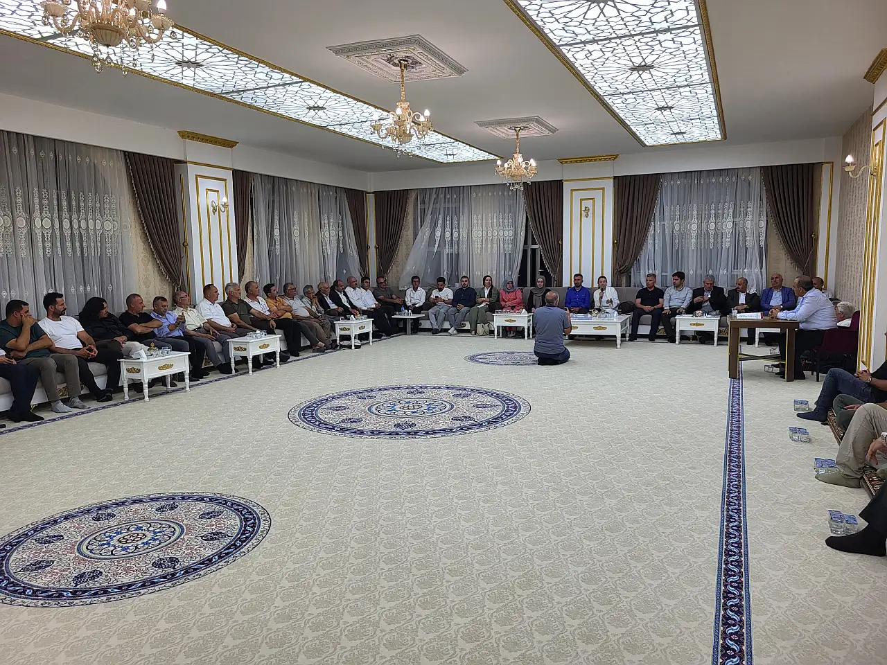 Ağrı'nın geleceği için STK başkanları ve kanaat önderleri bir araya geldi