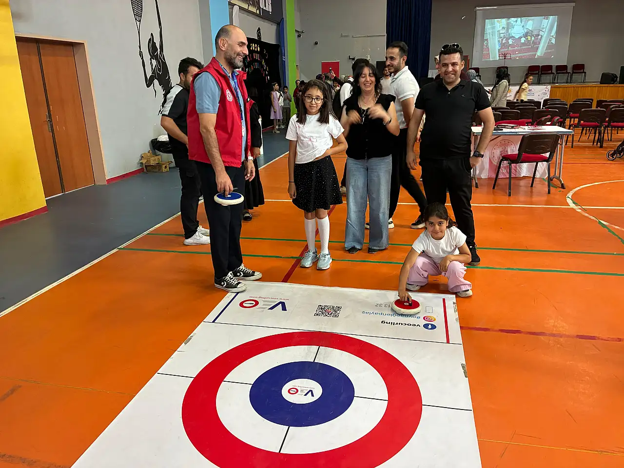 Ağrı'da çocuklar yaz tatilini spor, sanat ve bilimle geçirdi