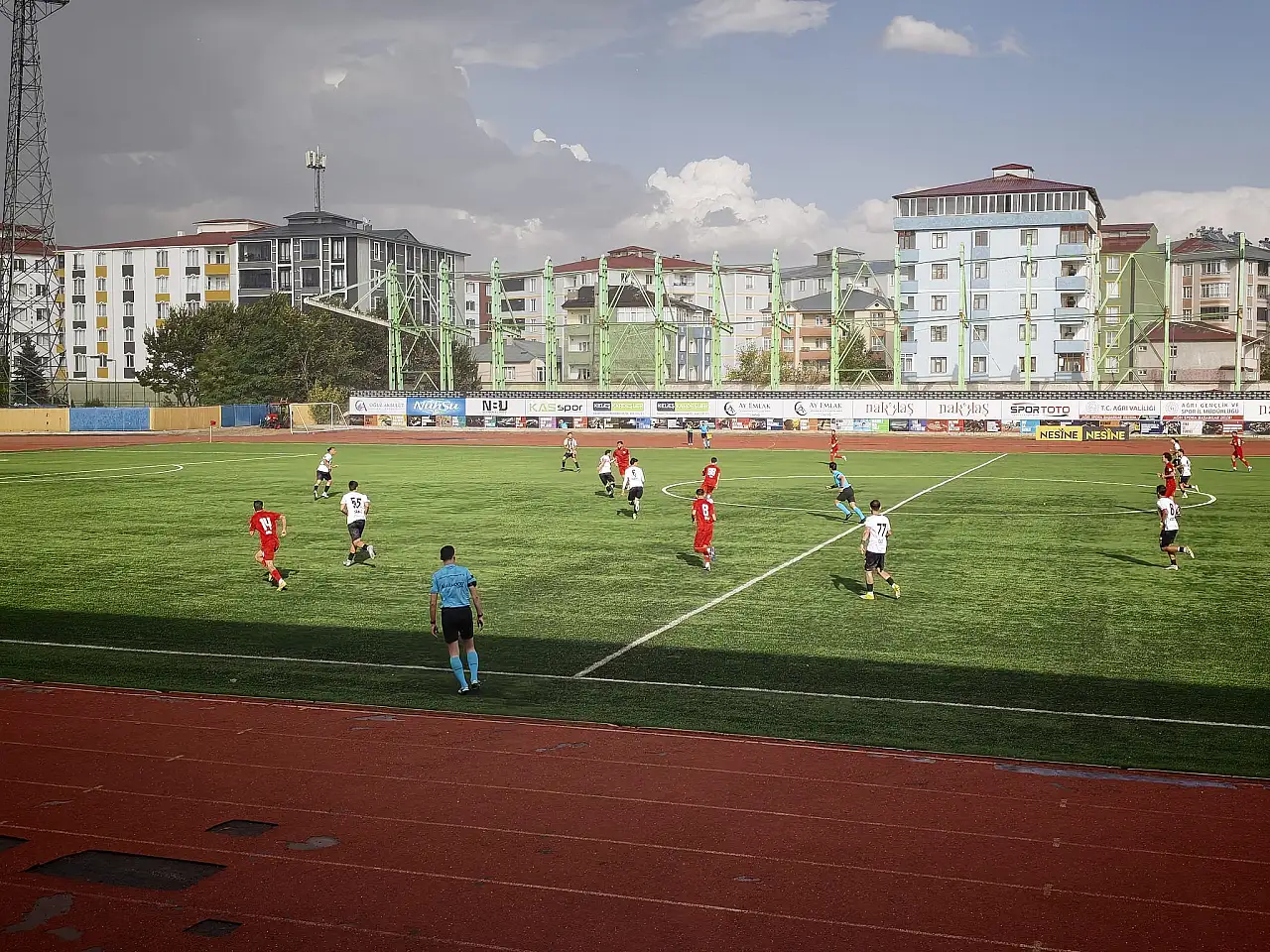 Ağrı 1970 Spor evinde fırsatları değerlendiremedi