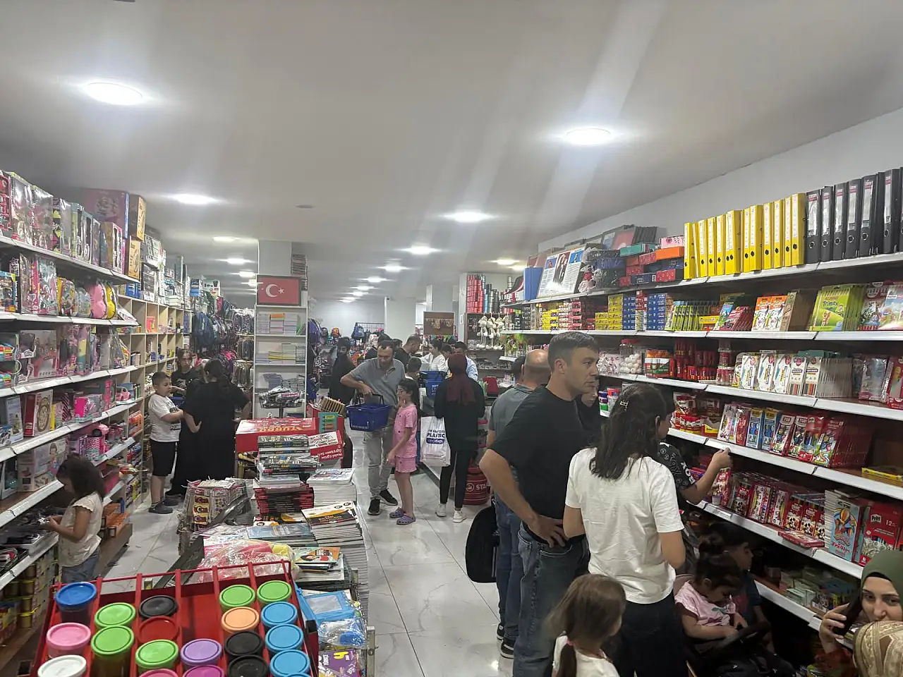 Ağrı'da zamları 5 yıl geri sardılar! Veliler bu Ffyatlara şaşırıyor
