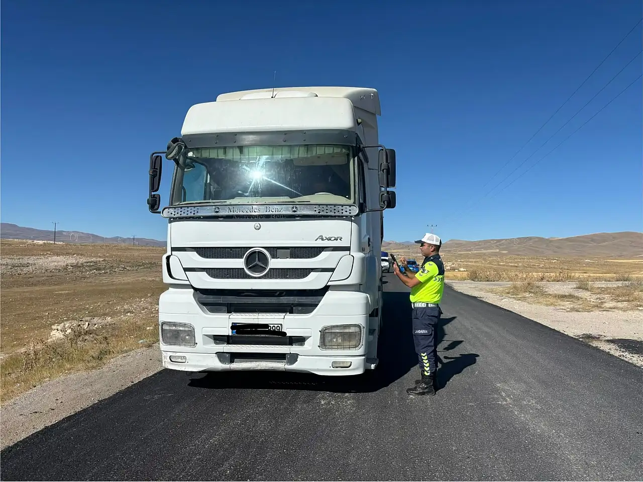 Diyadin'de sıkı denetim devam ediyor