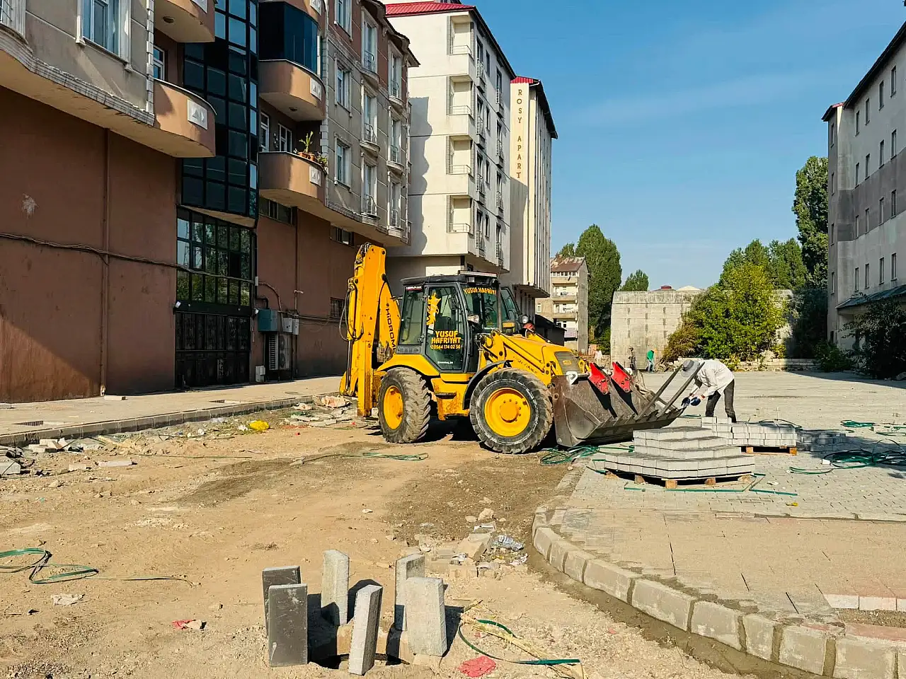 Patnos'ta Saidi Nursi Caddesi'nde yeni yol açılıyor
