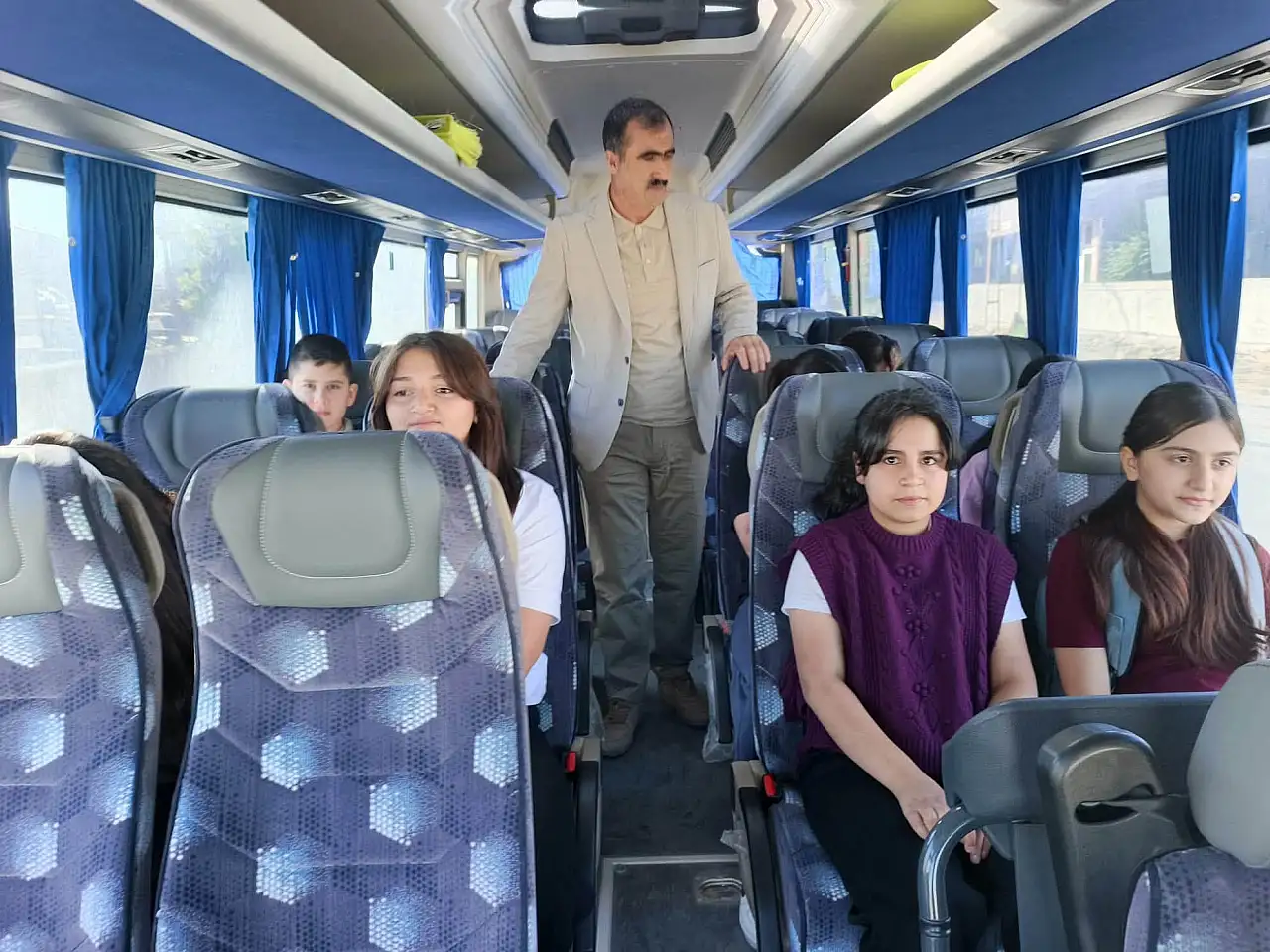 Taşlıçay'da öğrenciler okullarına ücretsiz taşınıyor