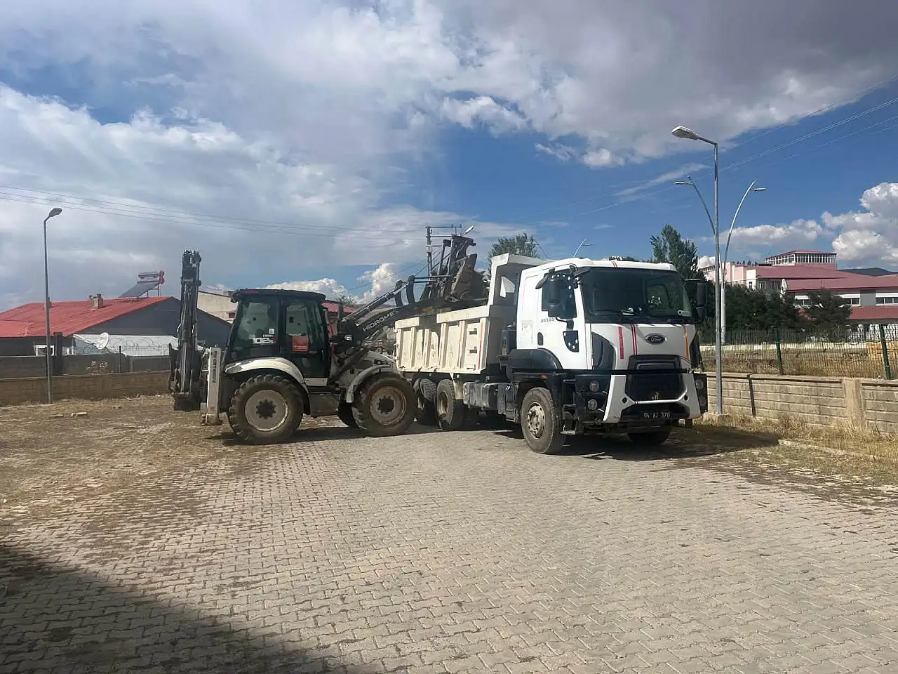 Taşlıçay'da okullar yeni eğitim yılına hazırlanıyor