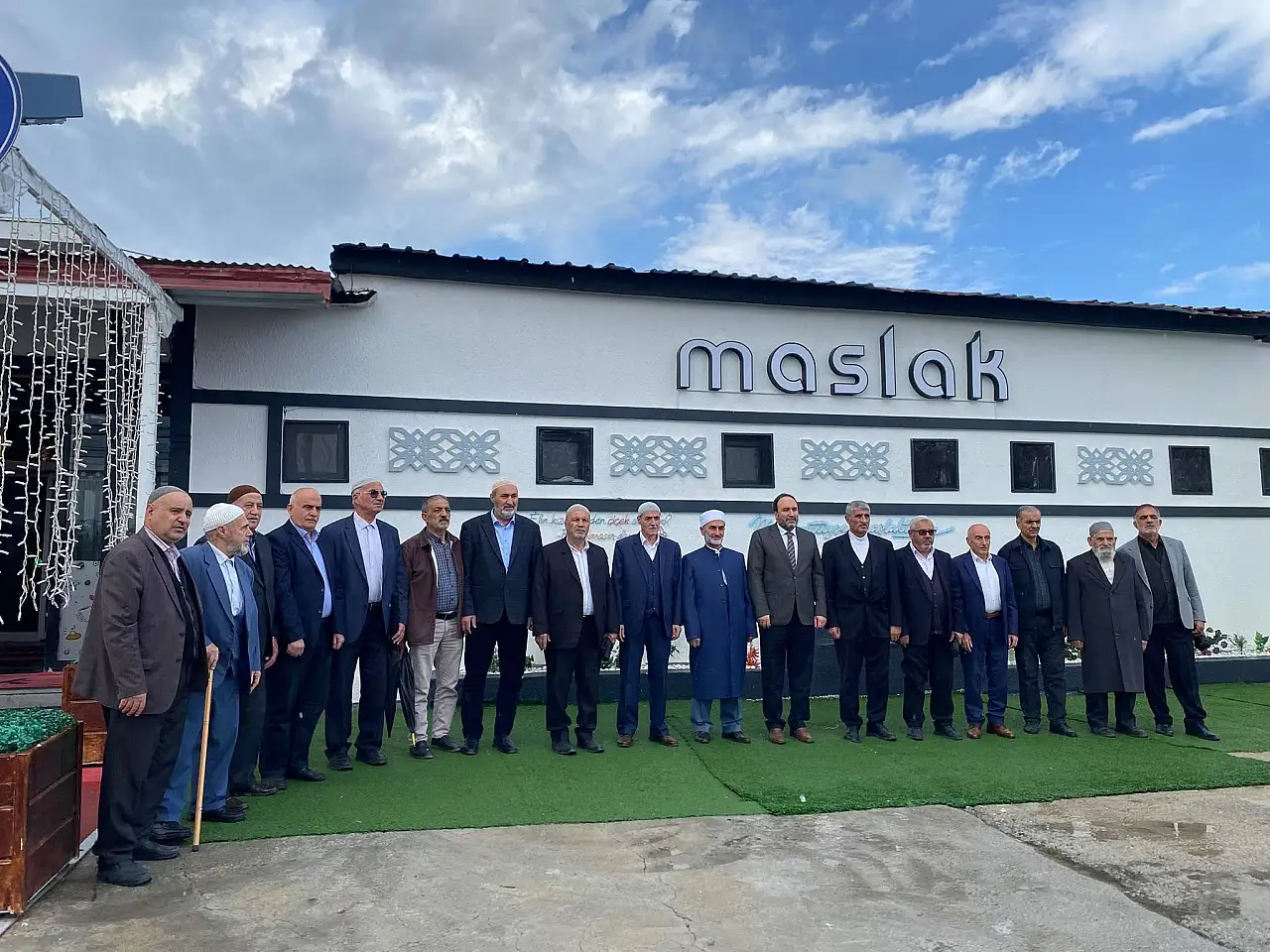 Ağrı'da emekli din görevlileri vefa buluşmasında bir araya geldi