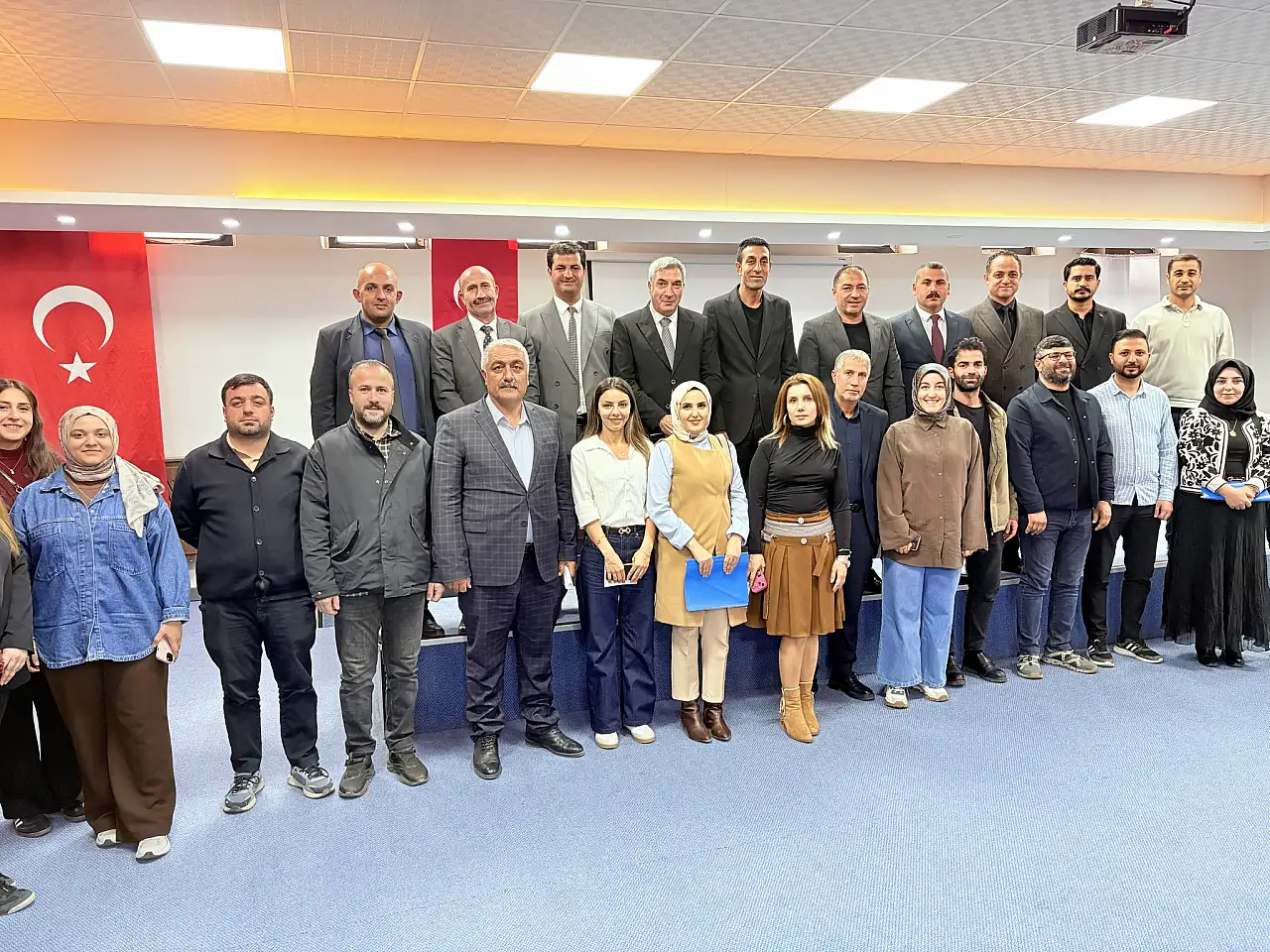 Ağrı'da gençlik merkezleri için koordinasyon toplantısı yapıldı