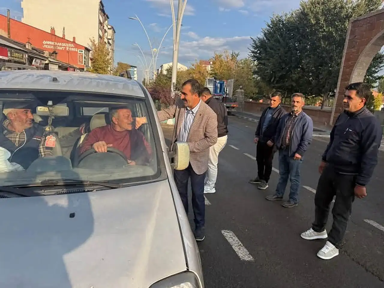 Taşlıçay'da KPSS'ye girecek gençlere belediyeden ücretsiz ulaşım desteği!