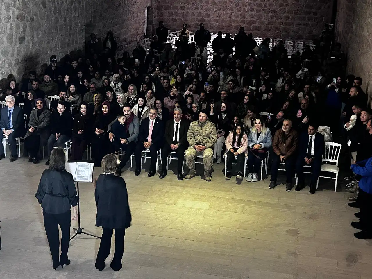 İshak Paşa Sarayı'nda opera sesleri yükseldi