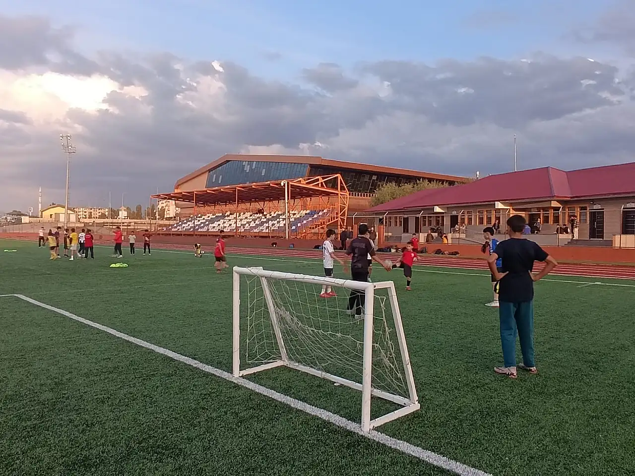 Ağrı'da futbol altyapısına büyük ilgi! Sporcu sayısı 580'e ulaştı