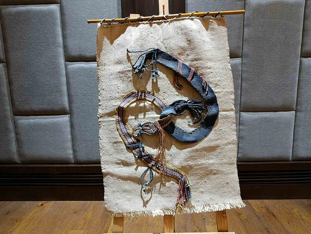 Kars'ta 102. Cumhuriyet Yılı için 100+20 Karma Sergisi Açıldı