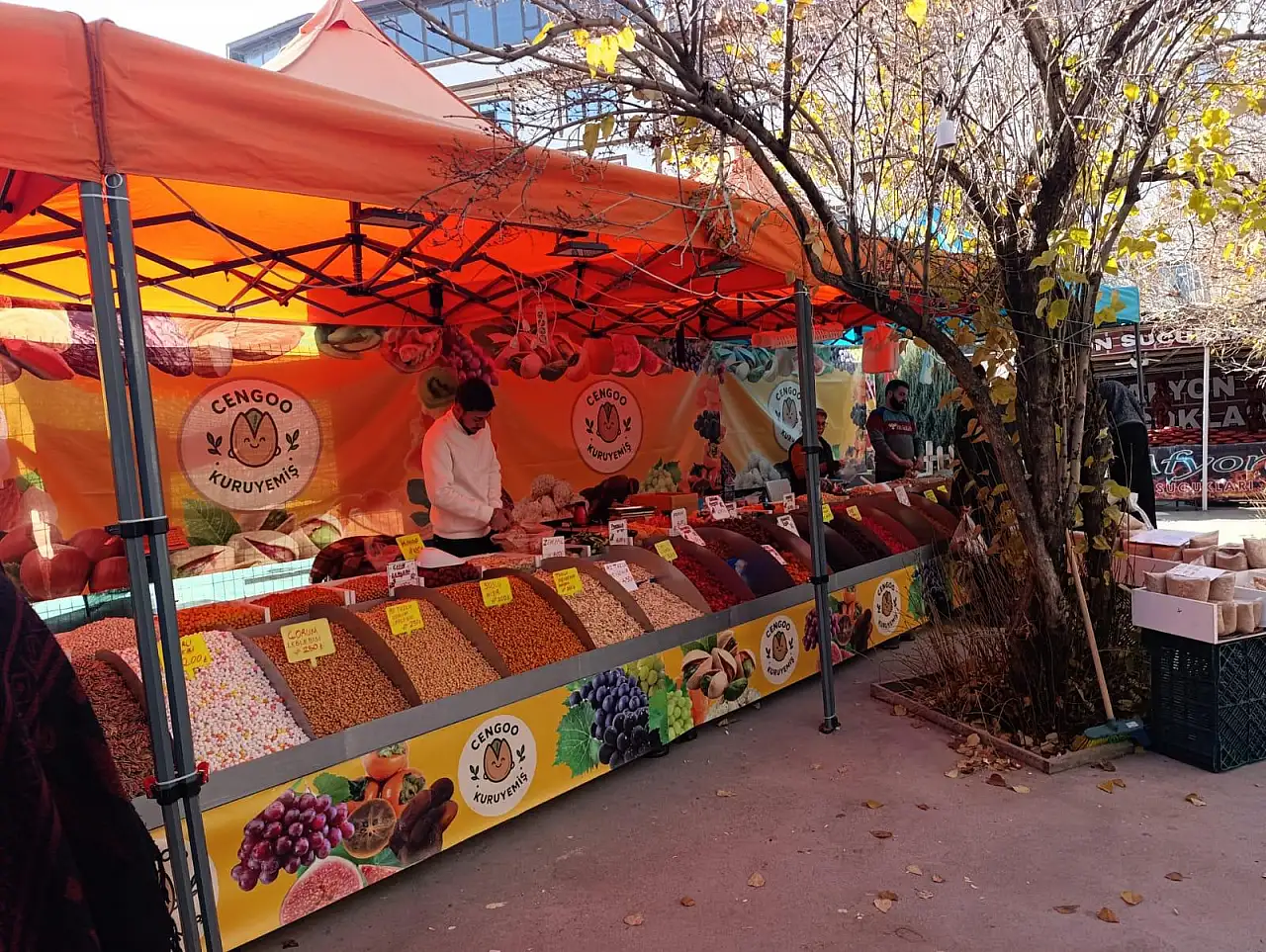 Türkiye'nin lezzetleri Ağrılı vatandaşlardan yoğun ilgi gördü