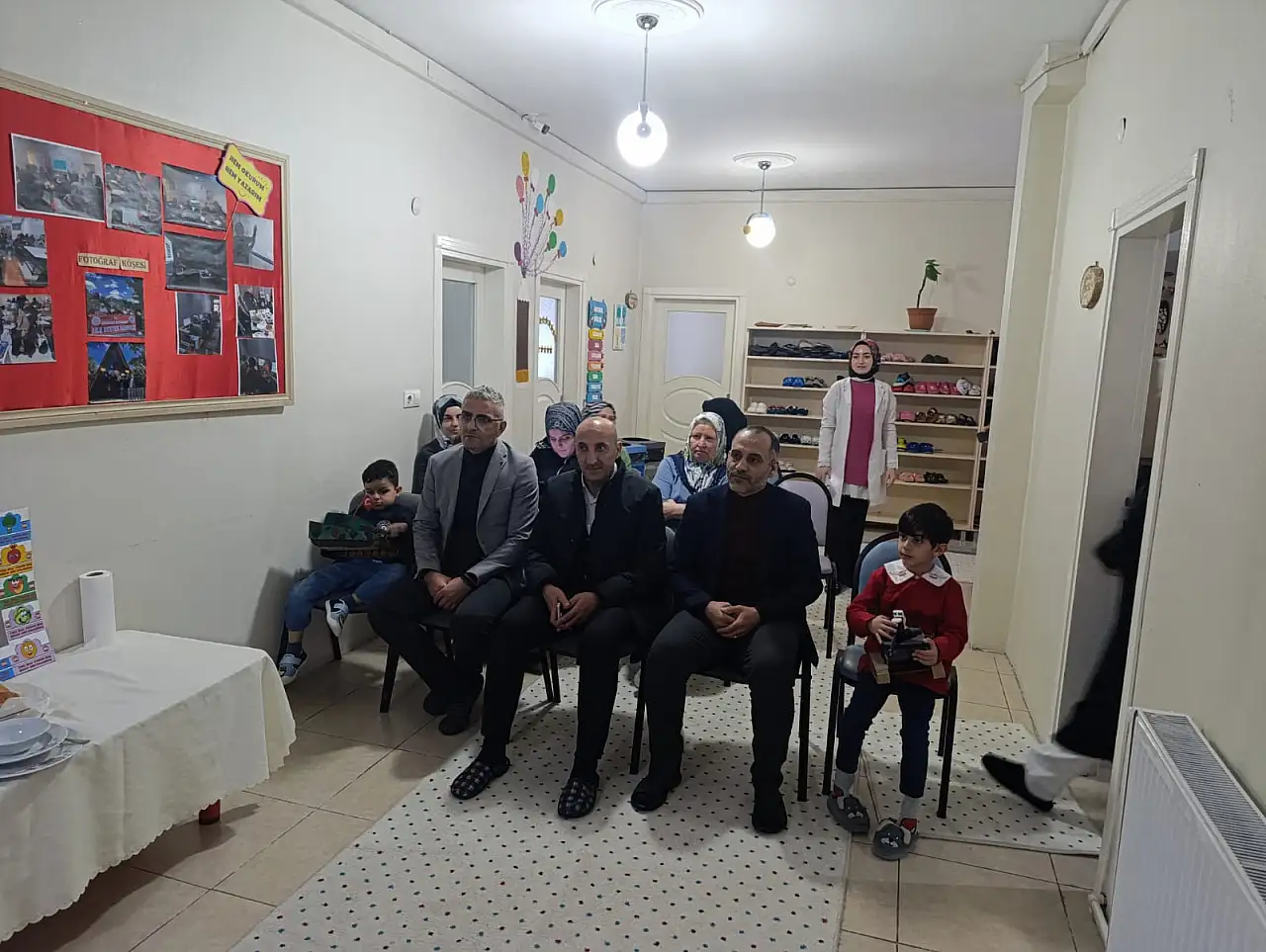 Doğubayazıt'ta çocuklar ve veliler yerli üretimi anlattı