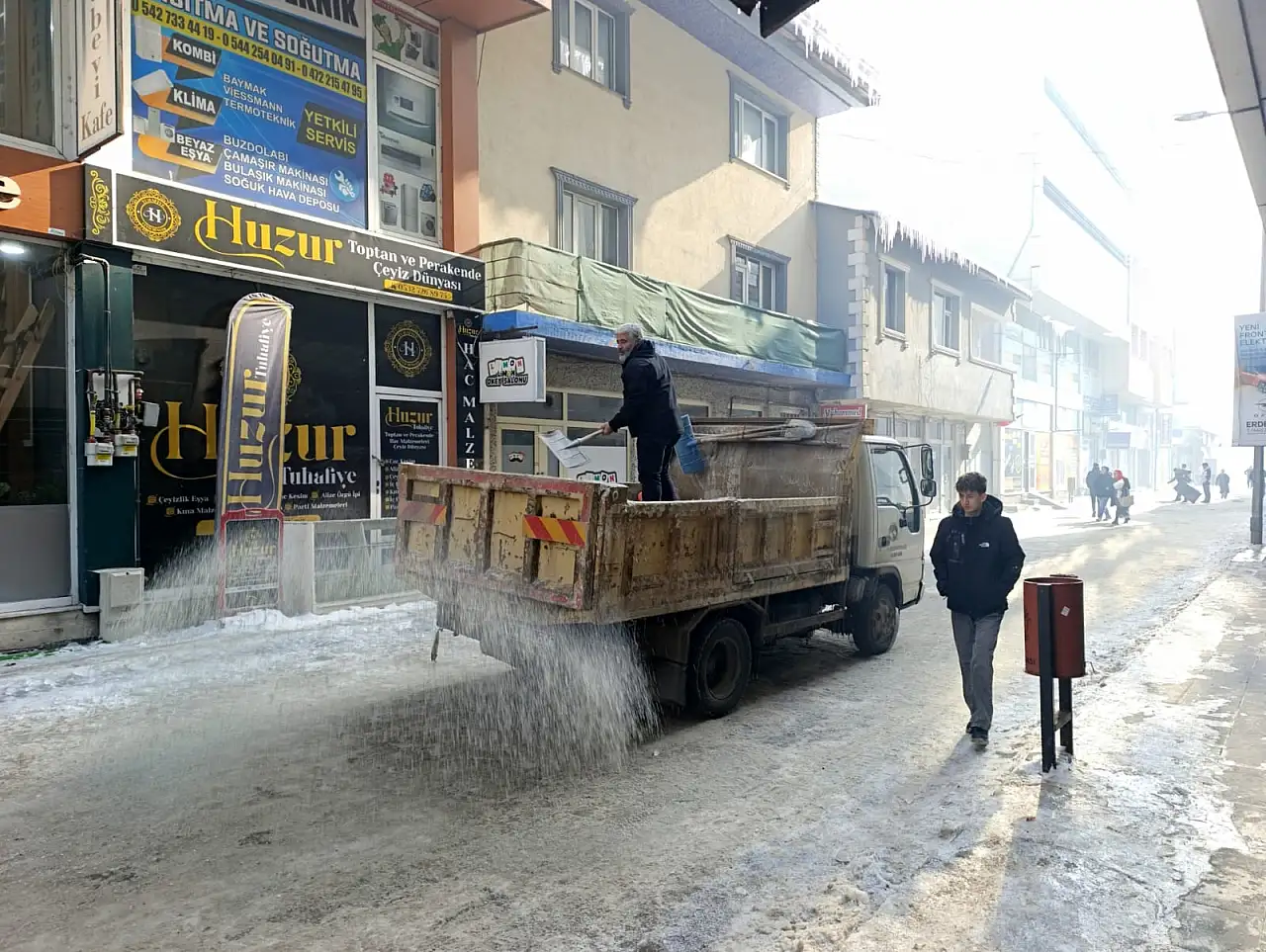 Ağrı'da ekipler don olaylarına karşı teyakkuzda