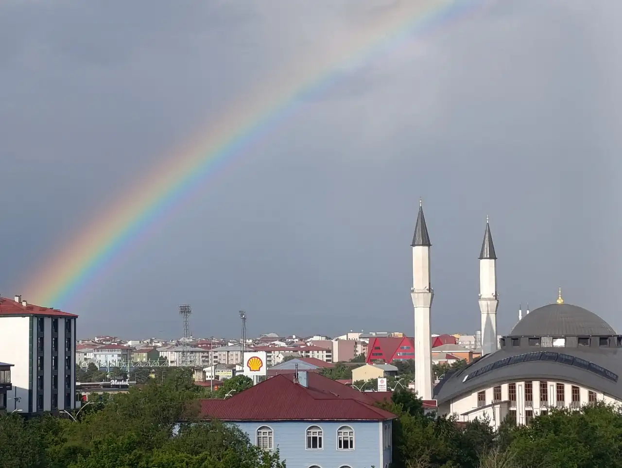 Ağrı'da sağanağın ardından gökkuşağı şöleni