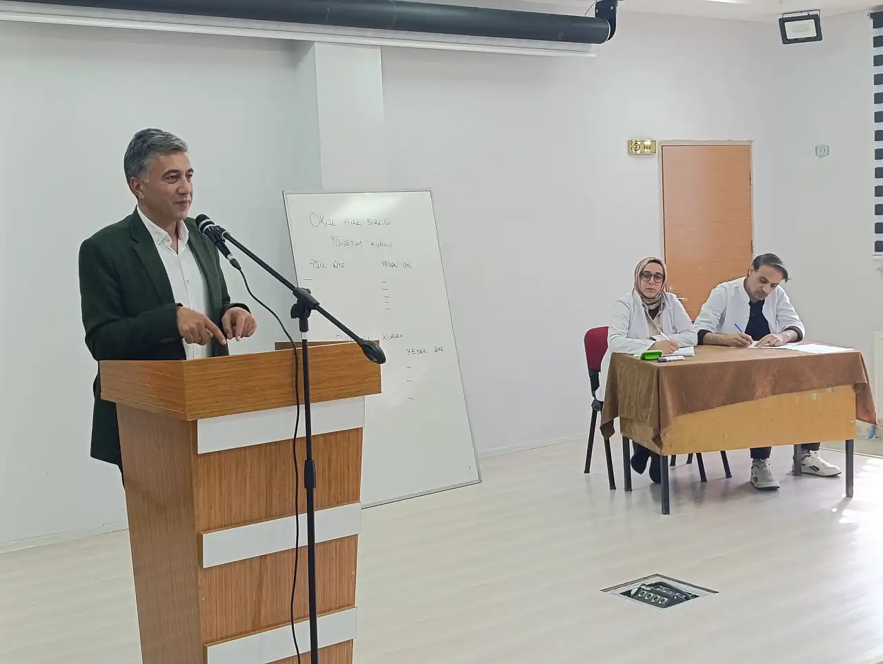 Çakan'dan anne babalara: Çocuklarınızın hayatında olup bitenleri öğrenin!