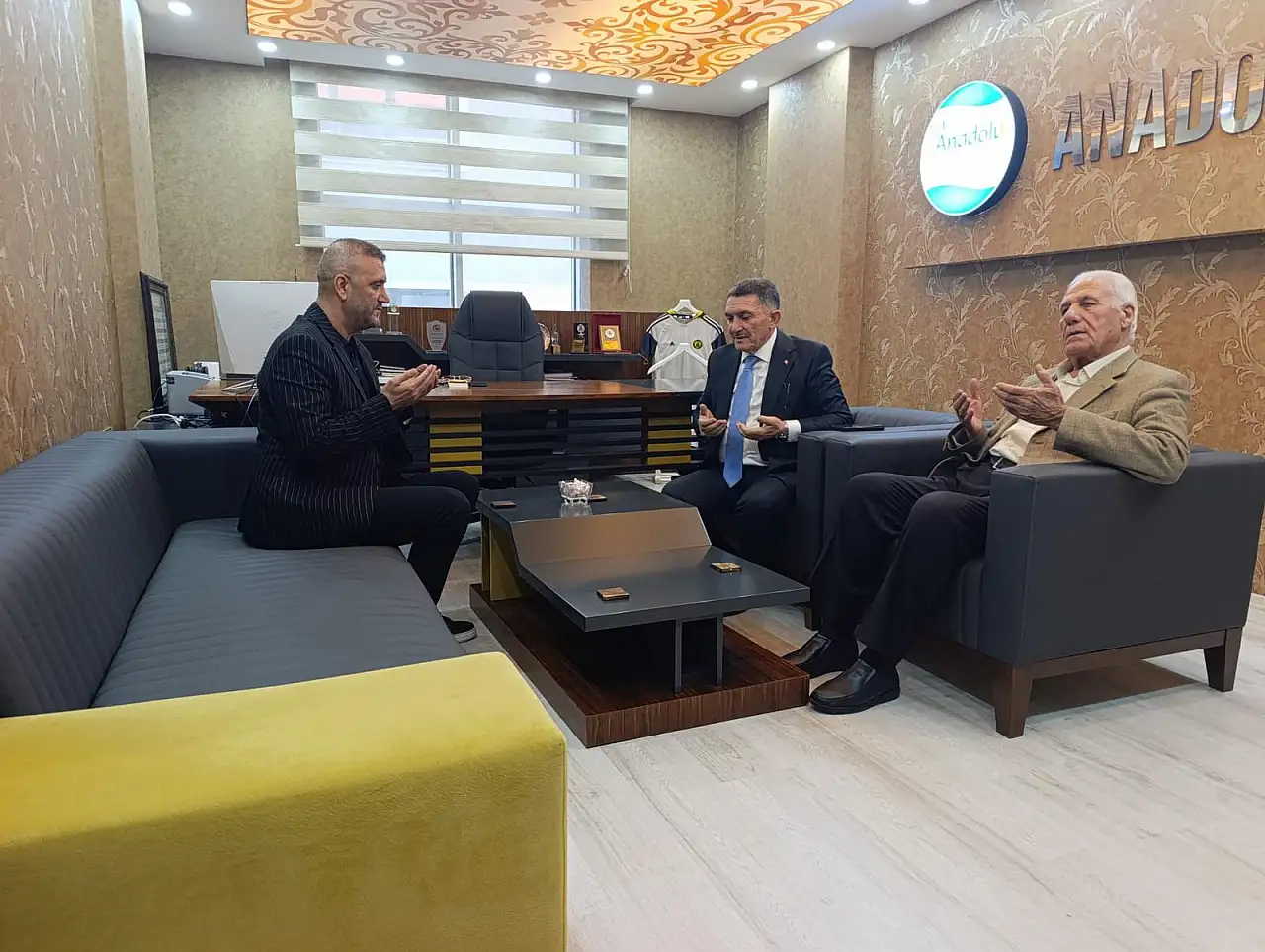 Ekrem Çelebi'den Ahmet Genç'e başsağlığı ziyareti