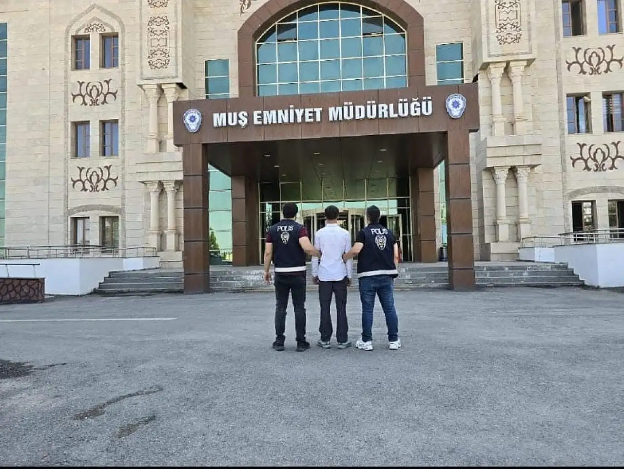 Muş'ta polis operasyonu: 3 yıl 9 ay hapis cezasıyla aranan hükümlü yakalandı