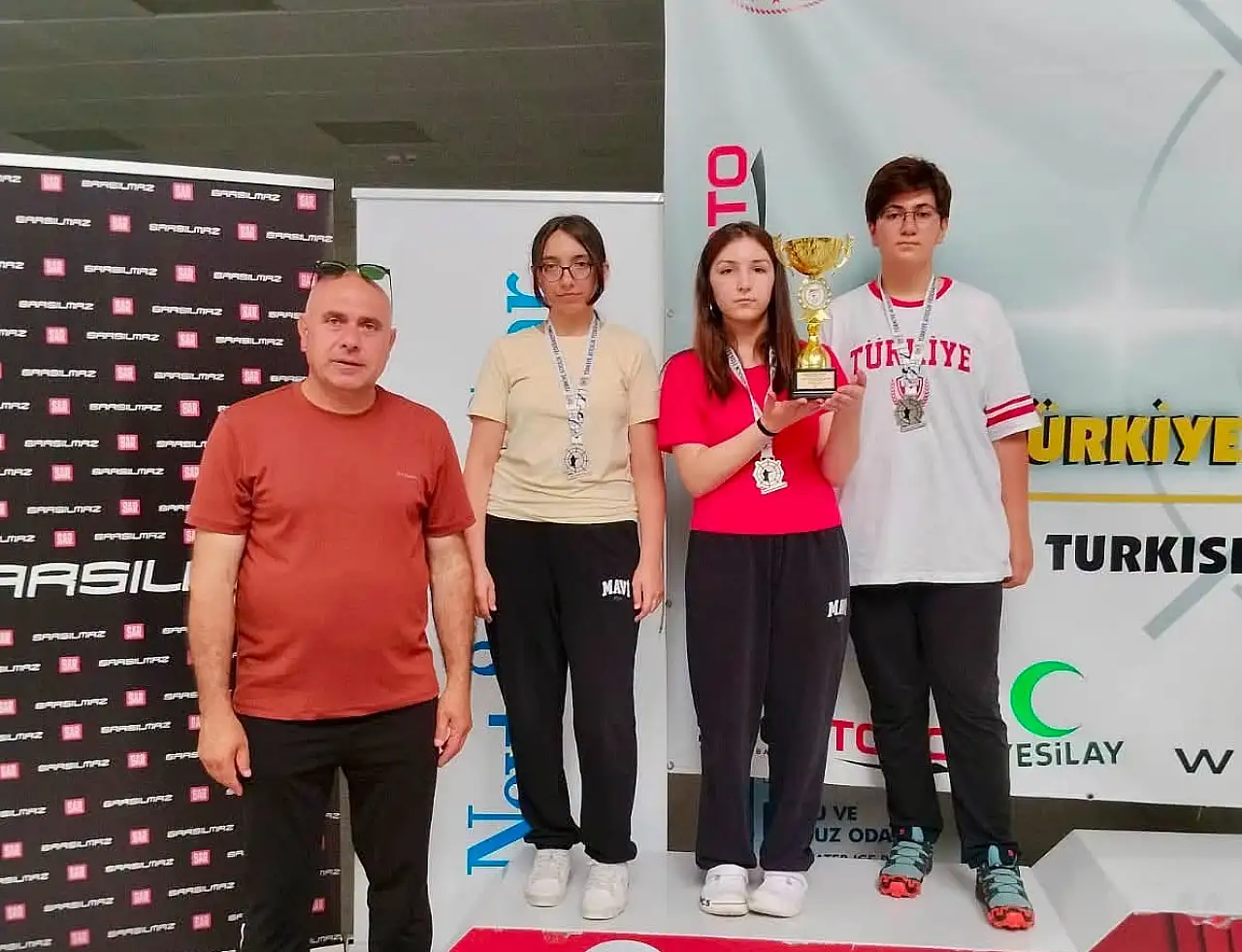 Ağrılı sporculardan Türkiye ikinciliği gururu