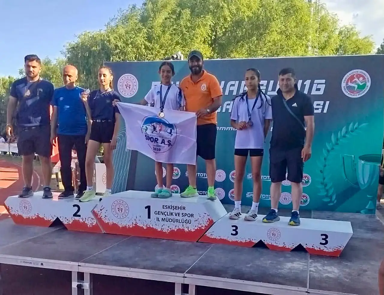 Ağrılı sporculardan Türkiye Şampiyonası'nda çifte madalya