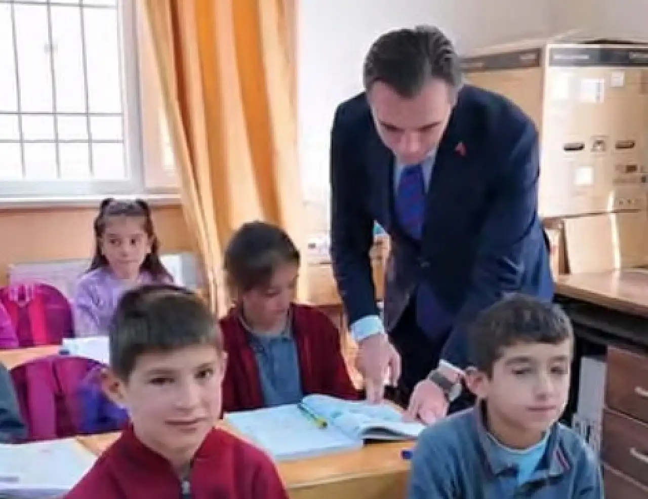 Vali Ahmet Karakaya, Mutki'de Yatırım ve Ziyaretlerde Bulundu