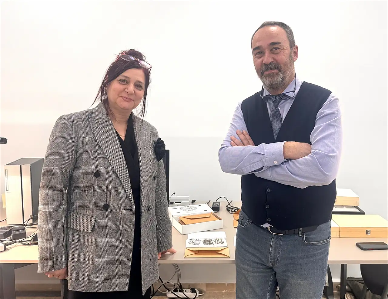 Kop Dağı'nda keşfettiği böceği eşinin adıyla literatüre kazandırdı