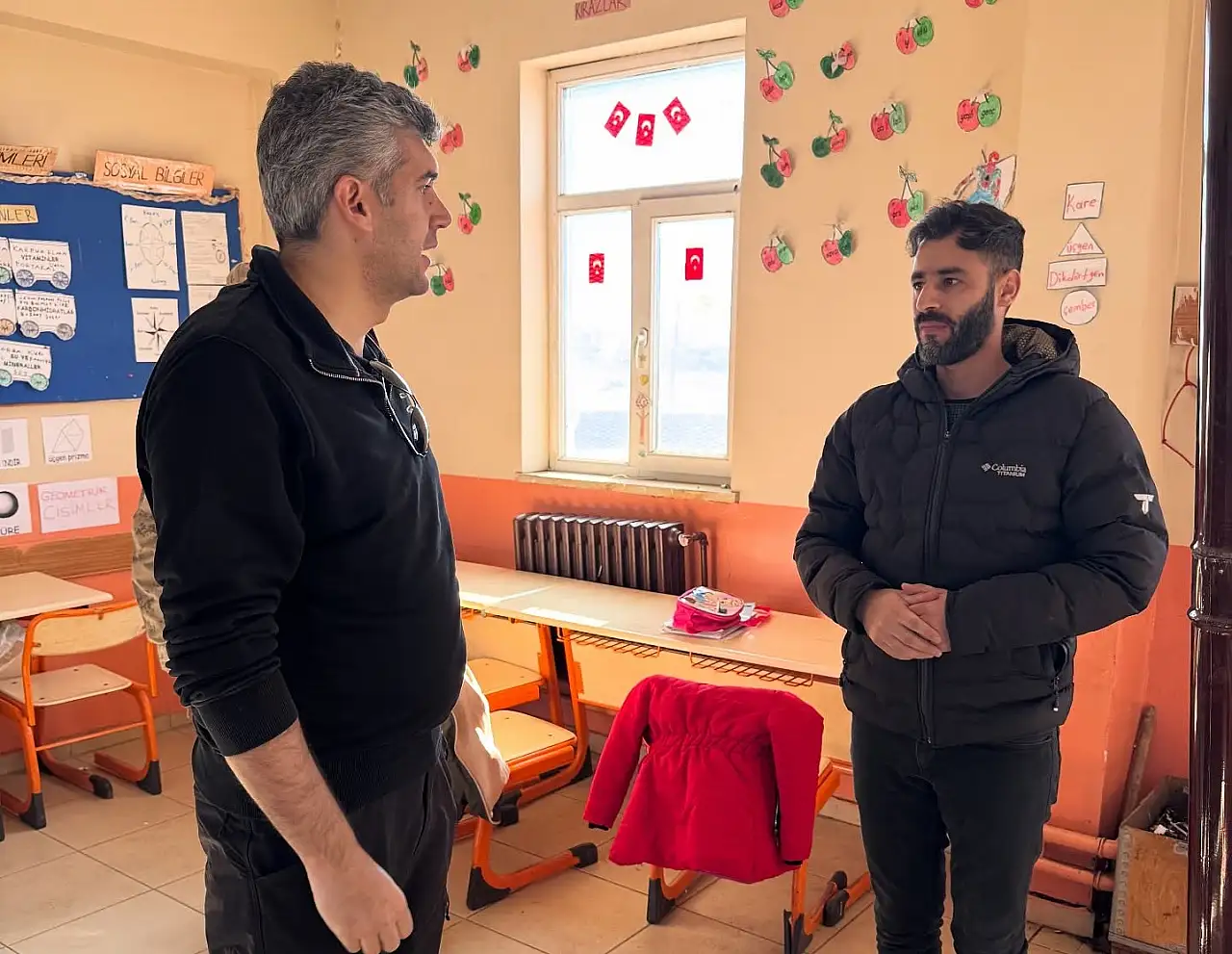 Diyadin'de köy yolu ve okul için saha incelemesi yapıldı