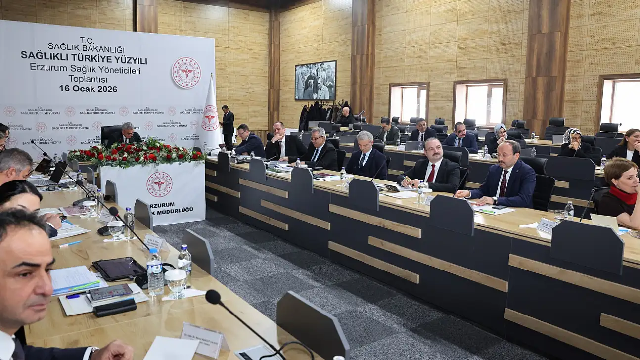 Bakan Memişoğlu ve Rektör Hacımüftüoğlu Erzurum'da Bir Araya Geldi