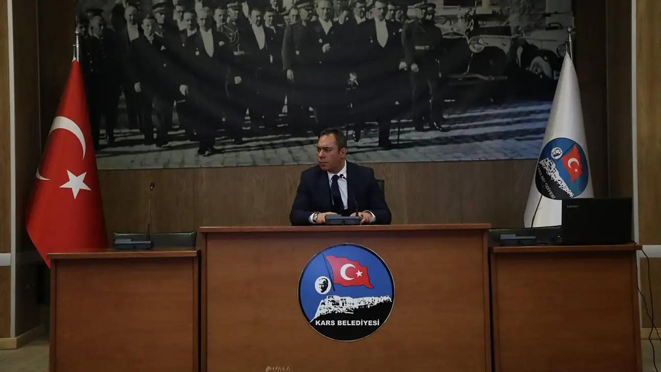 Kafkas Üniversitesi Öğrencilerinden Kars Belediyesi'ne Akademik Ziyaret