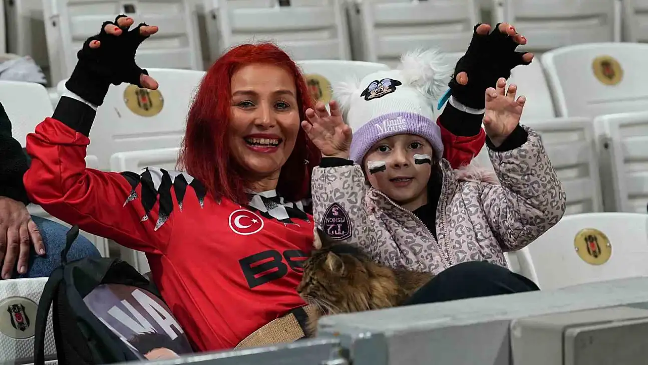 Tüpraş Stadı'nda erken gol: Beşiktaş kupada öne geçti