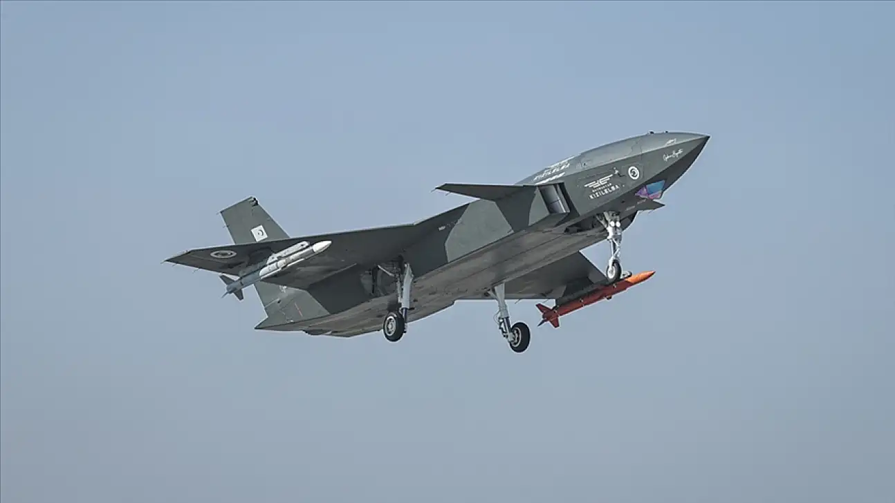 Türkiye'nin insansız savaş uçağı projesi nereye gidiyor?