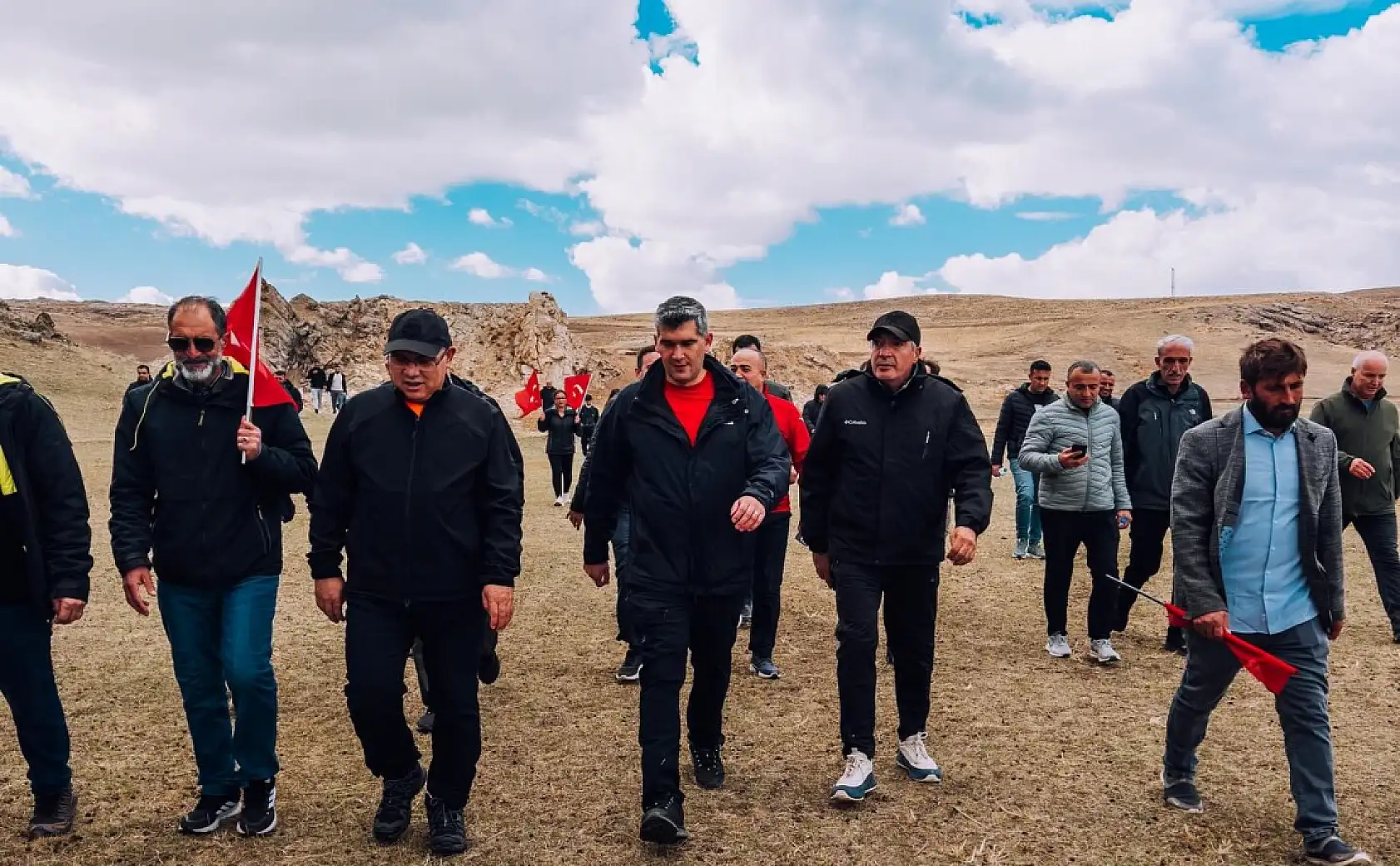 Doğubayazıt, 3. Diyadin Kanyonu Yürüyüşü'ne büyük ilgi gösterdi