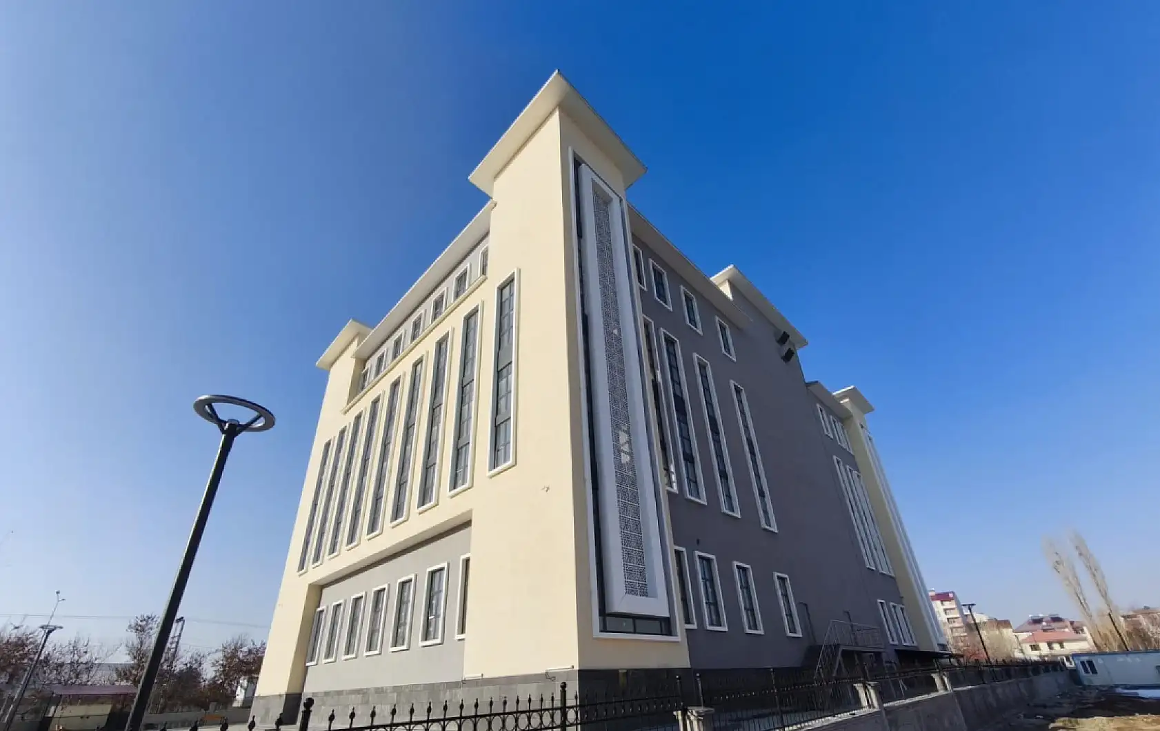 Patnos'un yeni kütüphanesi tamamlandı: Açılışa gün sayıyor