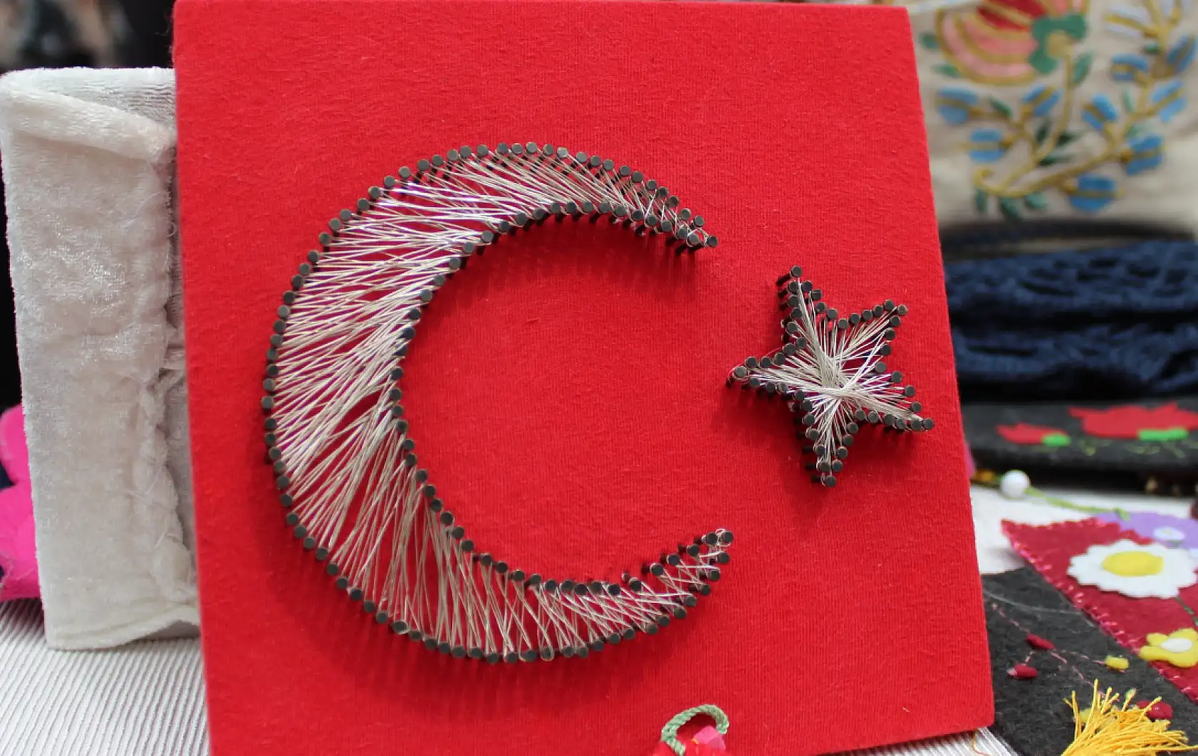 İkinci dönemin ilk dersi bayrak sevgisi oldu