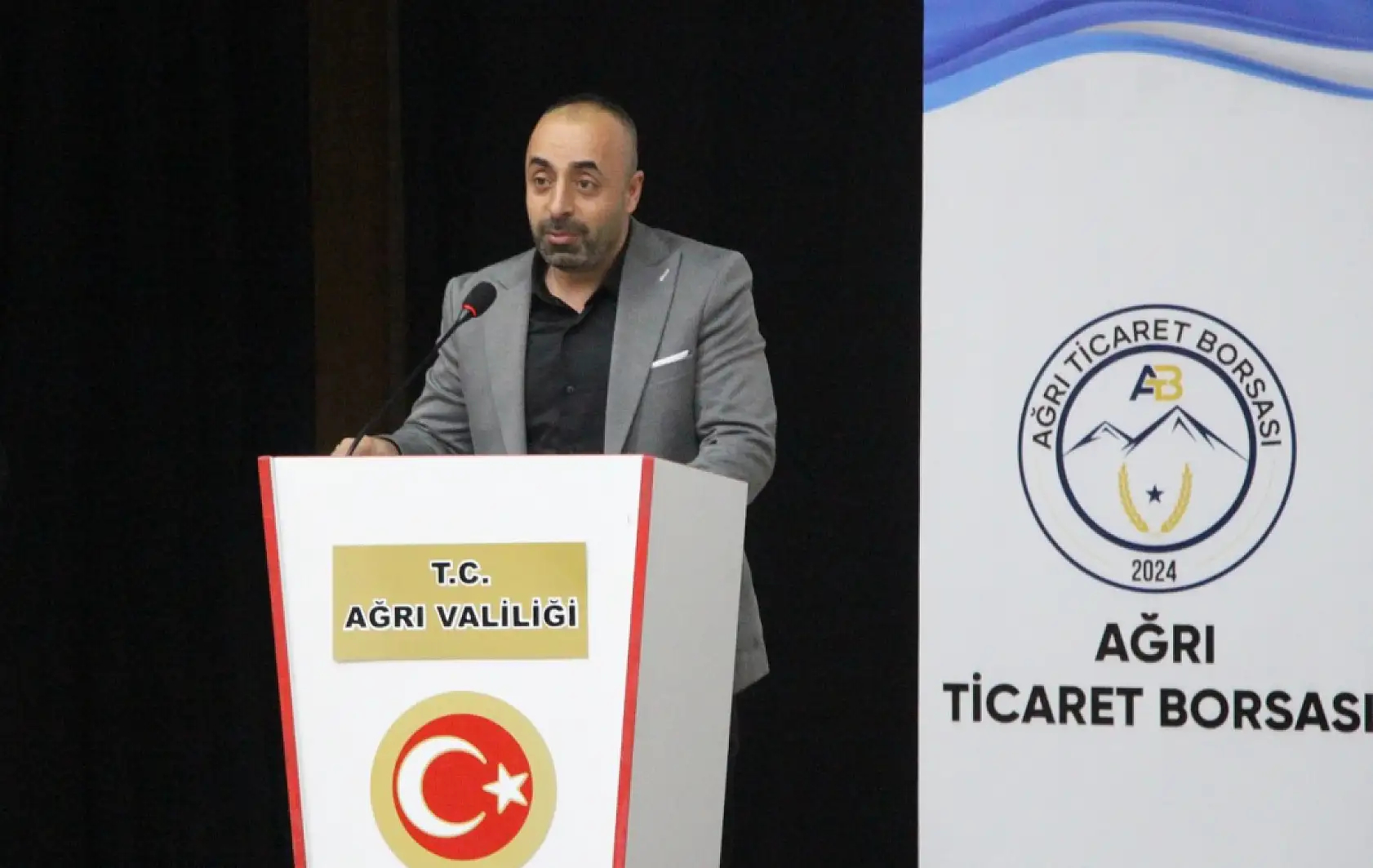 Kadın girişimciler Ağrı'da deneyimlerini paylaştı