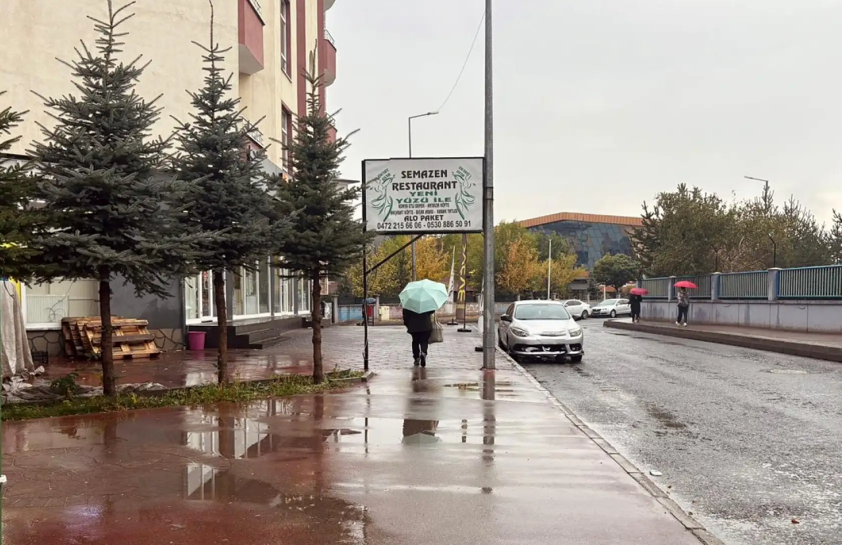 Ağrı'da gece başlayan yağmur sabah da sürdü