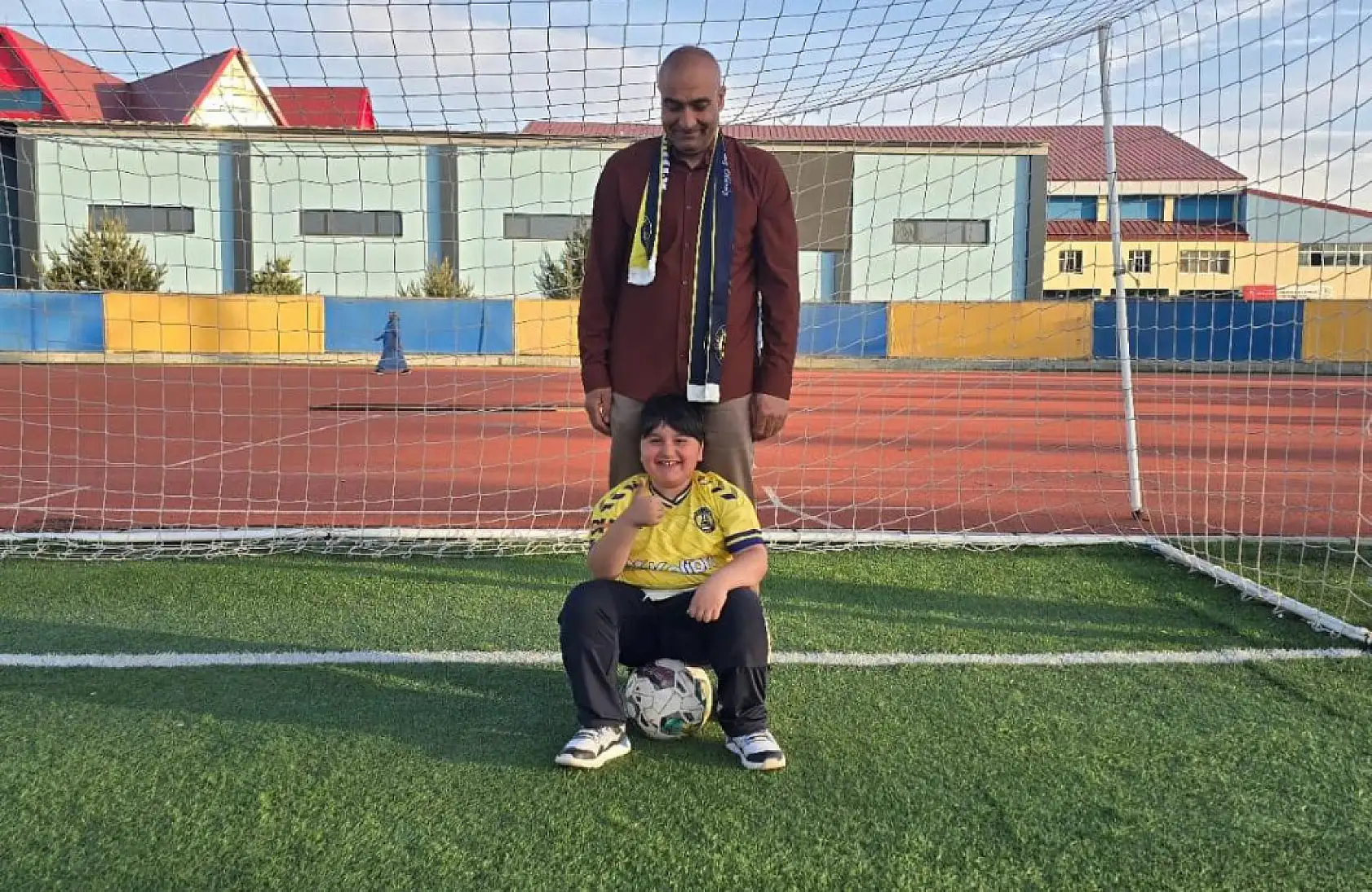 DMD hastası Muhammed'e Ağrı Spor'dan moral desteği