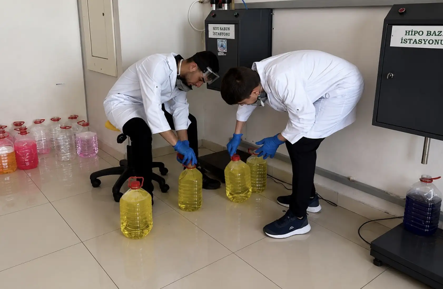 Ağrı'da öğrenciler üretiyor, öğreniyor ve kazanıyor