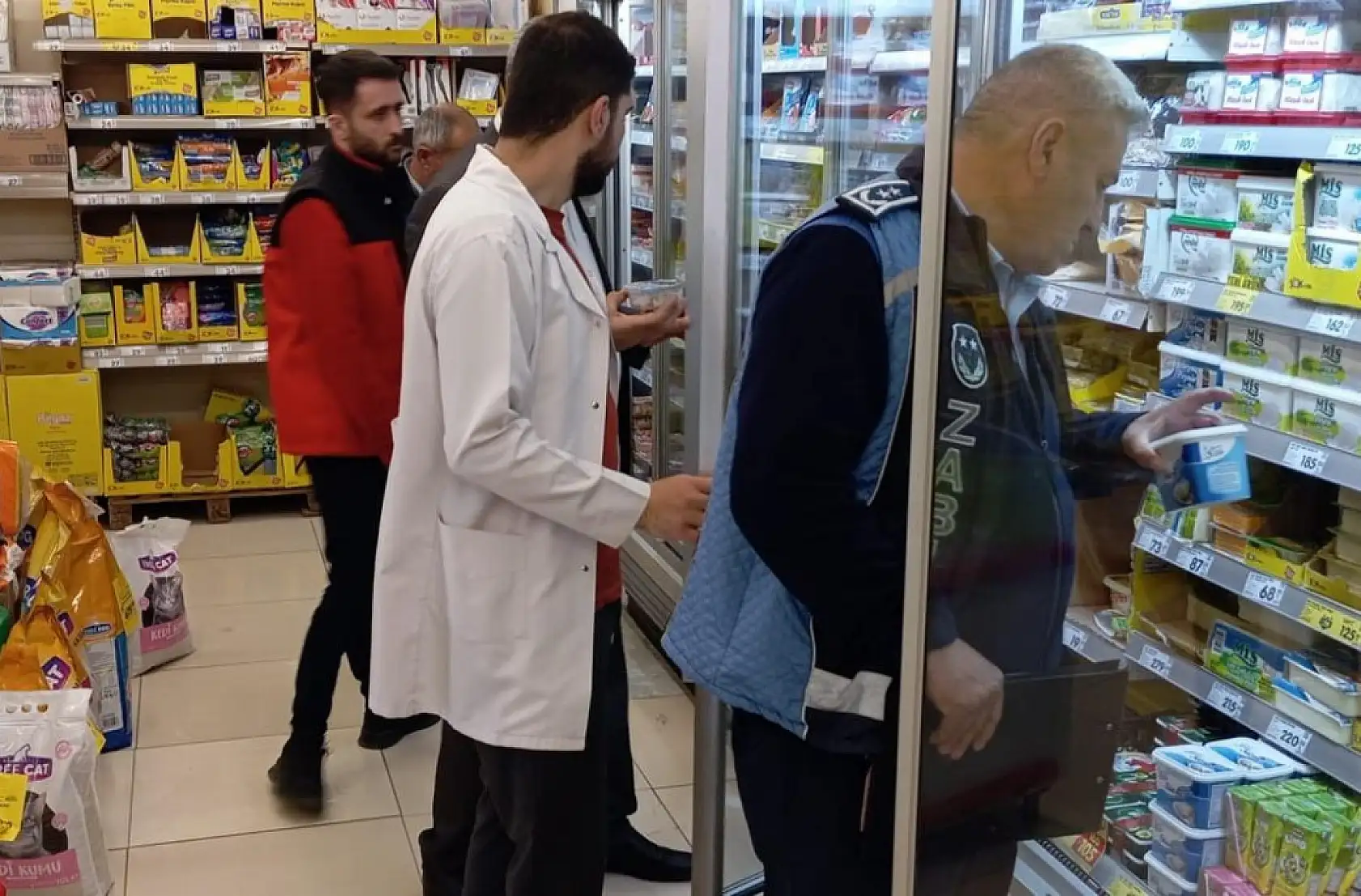 Patnos'ta market ve fırınlara sıkı denetim!