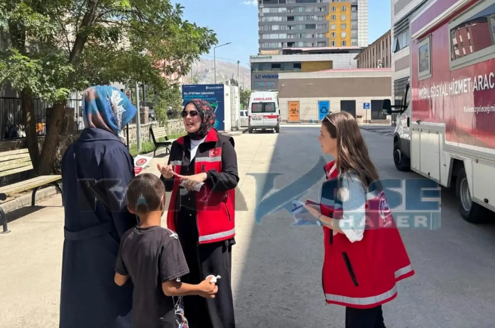 Bakanlığın sosyal hizmet modelleri Doğubayazıt'ta anlatıldı